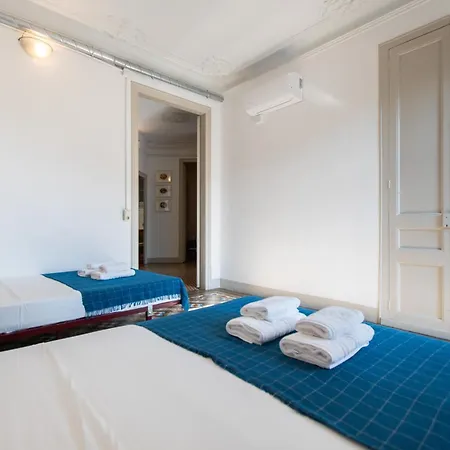 B21-apartamento Modernista Grupos