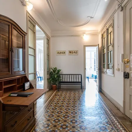 B21-apartamento Modernista Grupos Apartment Barcelona