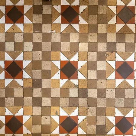B21-apartamento Modernista Grupos * Barcelona