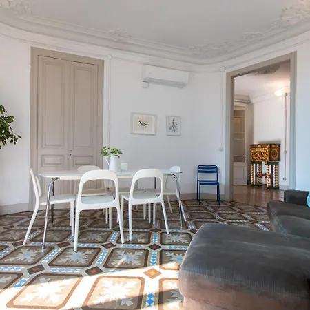 Apartment B21-apartamento Modernista Grupos *