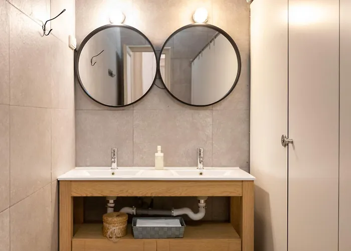 Apartamento B21-apartamento Modernista Grupos Barcelona