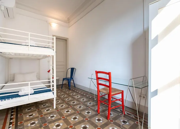 B21-apartamento Modernista Grupos